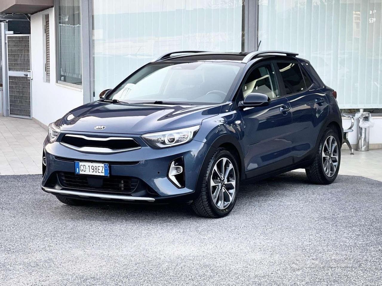 Kia Stonic 1.0 MHEV GT Line 120CV E6 Neo Automatic