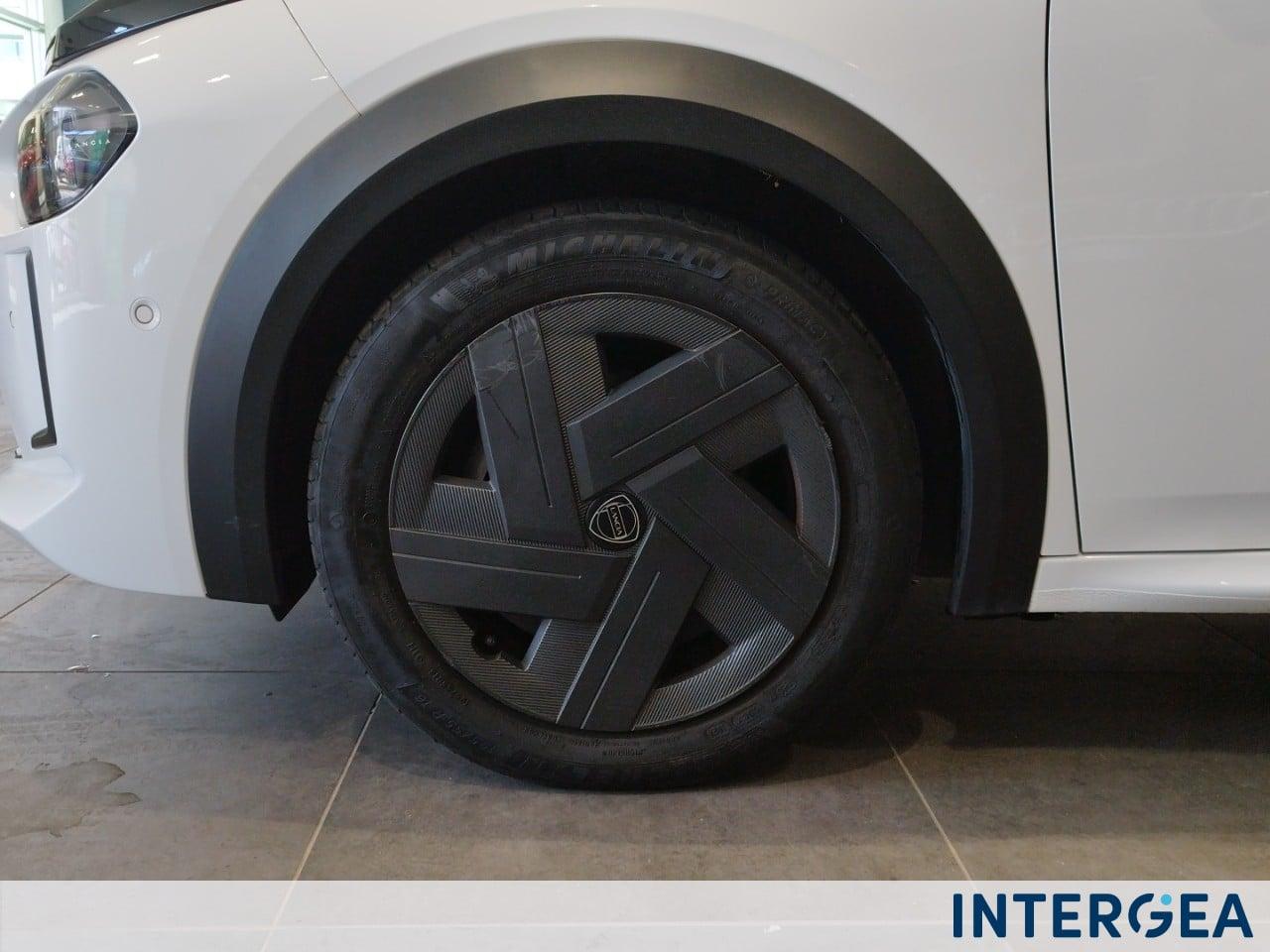 LANCIA Ypsilon 1.2 mhev 110cv e-dct