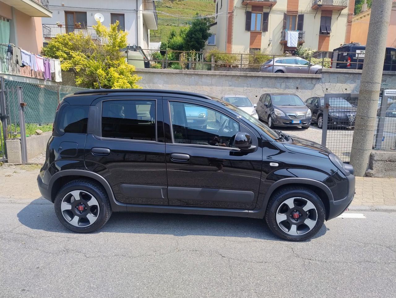 Fiat Panda Cross 1.0 Hybrid FULL OPTIONAL LEGGI BENE