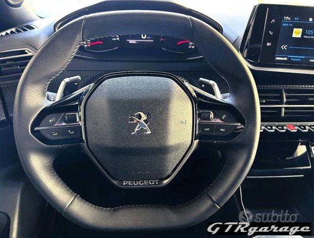 PEUGEOT 2008 130 S&S EAT8 Allure Pack