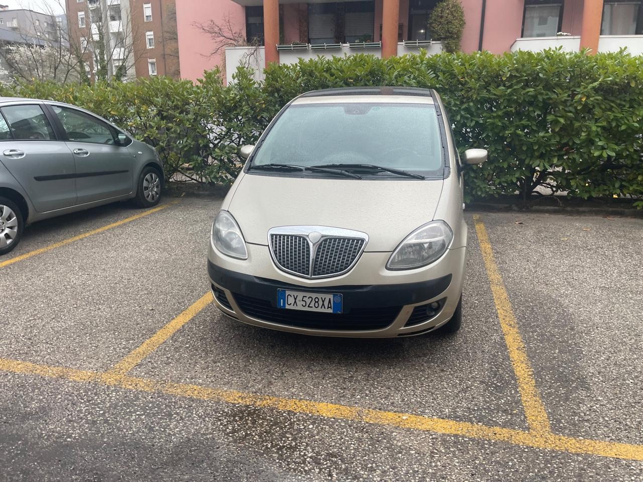 Lancia MUSA 1.9 Multijet Platino Plus SI NEOPATENTATI