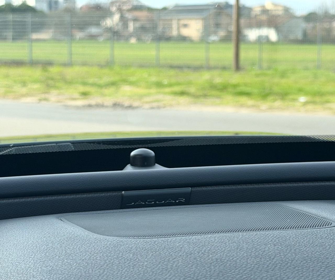 Jaguar XE 2.0 D Turbo 180CV aut. R-Sport