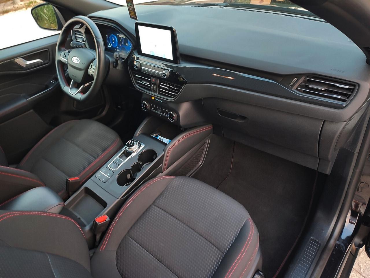 Ford Kuga ST LINE AUTOMATIK F1 2.0 TDI 120 CV 2WD TELECAMERA NAVIGATORE