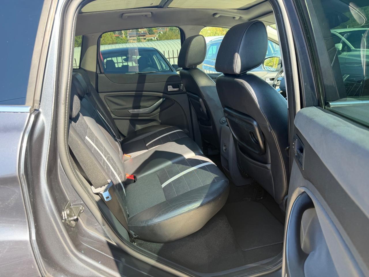 Ford Kuga 2.0TDCi 136CV 4WD Titanium