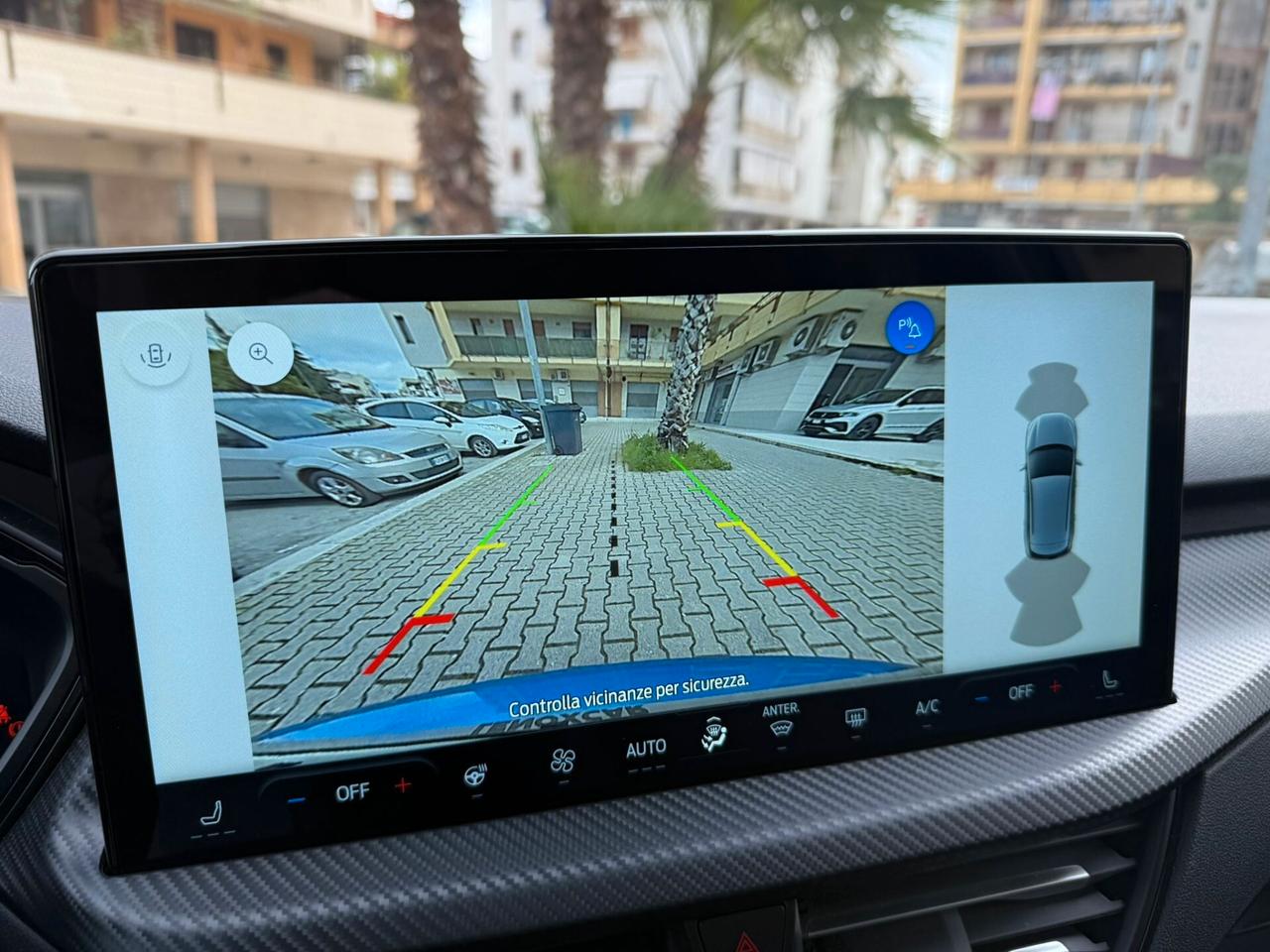 Ford Kuga 2.5 Plug In Hybrid 243 CV CVT 2WD ST-Line