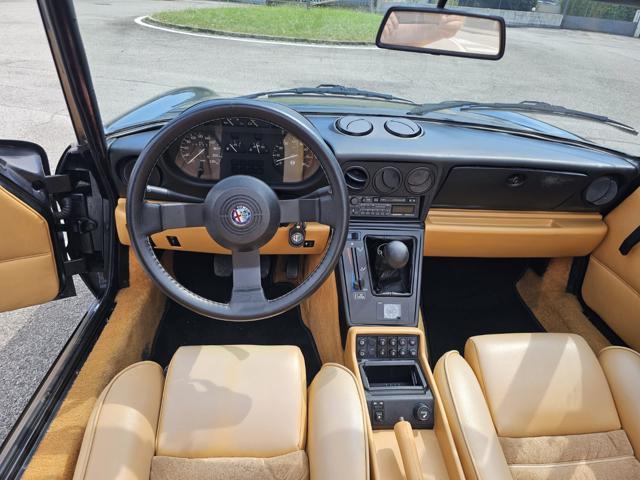 ALFA ROMEO Spider 2.0i