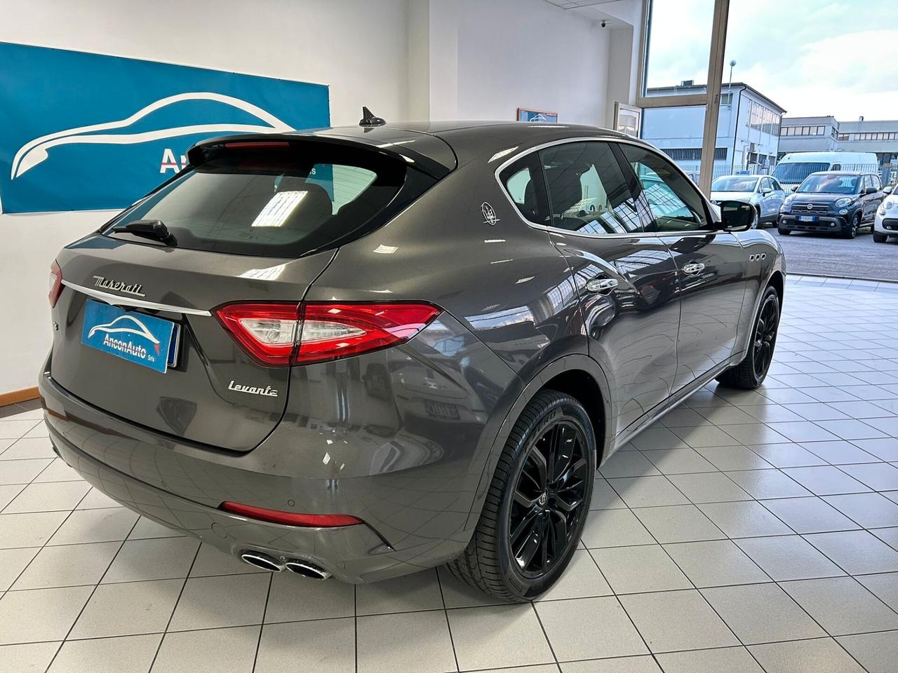 Maserati Levante 3.0B MOTORE FERRARI AWD 2019