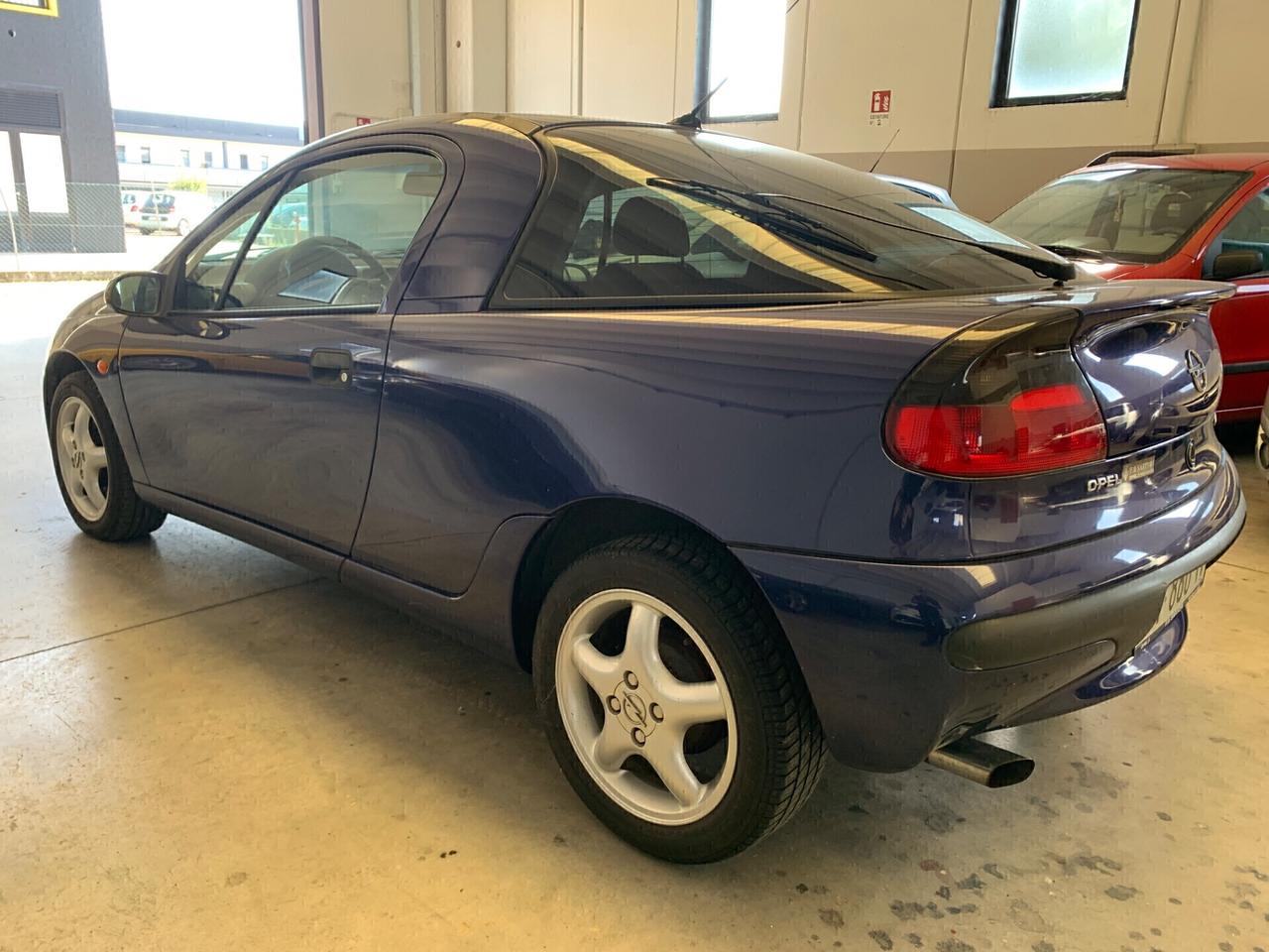 Opel Tigra 1.4i 16V cat