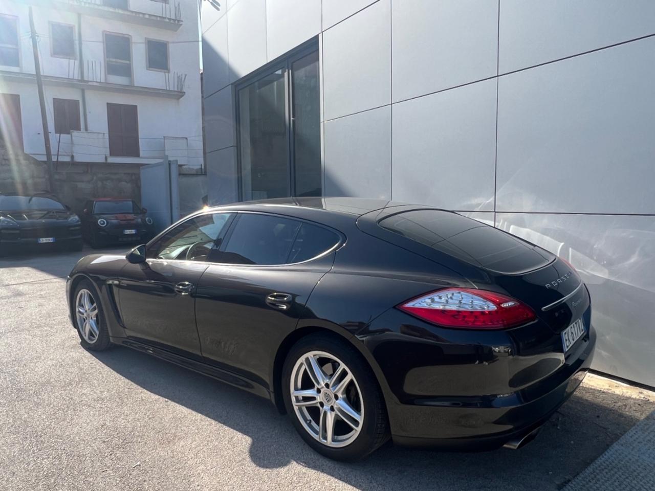 Porsche Panamera 3.0 Diesel - anno 2012 - km 220.000