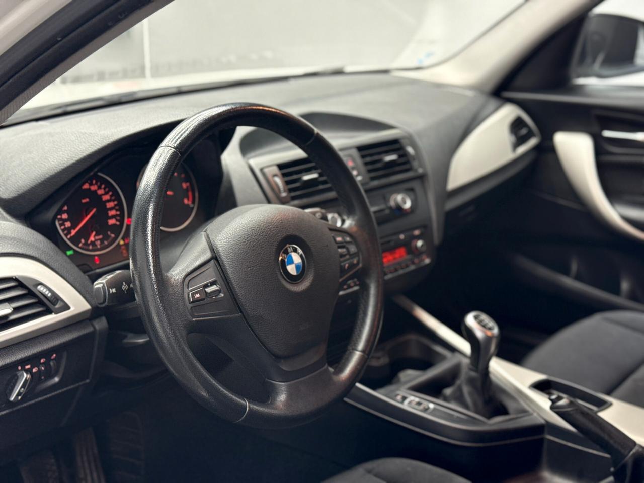 Bmw 114 114d 5p. Joy