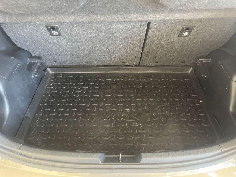 Toyota Yaris Yaris 5p 1.5h Active