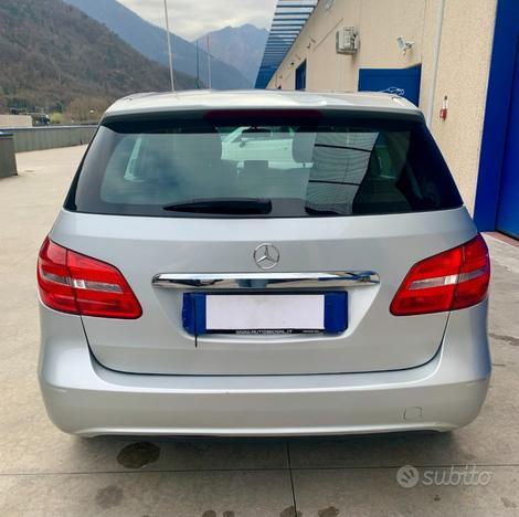 MERCEDES-BENZ B 180 CDI BLUEE EFFICIENCY Executi