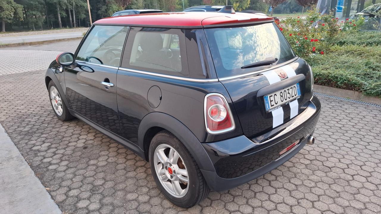 Mini 1.6 16V One D