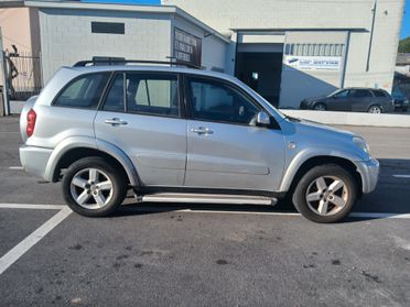 Toyota RAV 4 RAV4 2.0 16V cat 5 porte