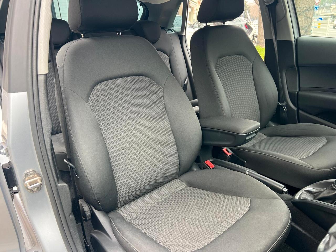 AUDI A1 1.0 TFSI SPB ULTRA S-LINE S-TRONIC 95cv