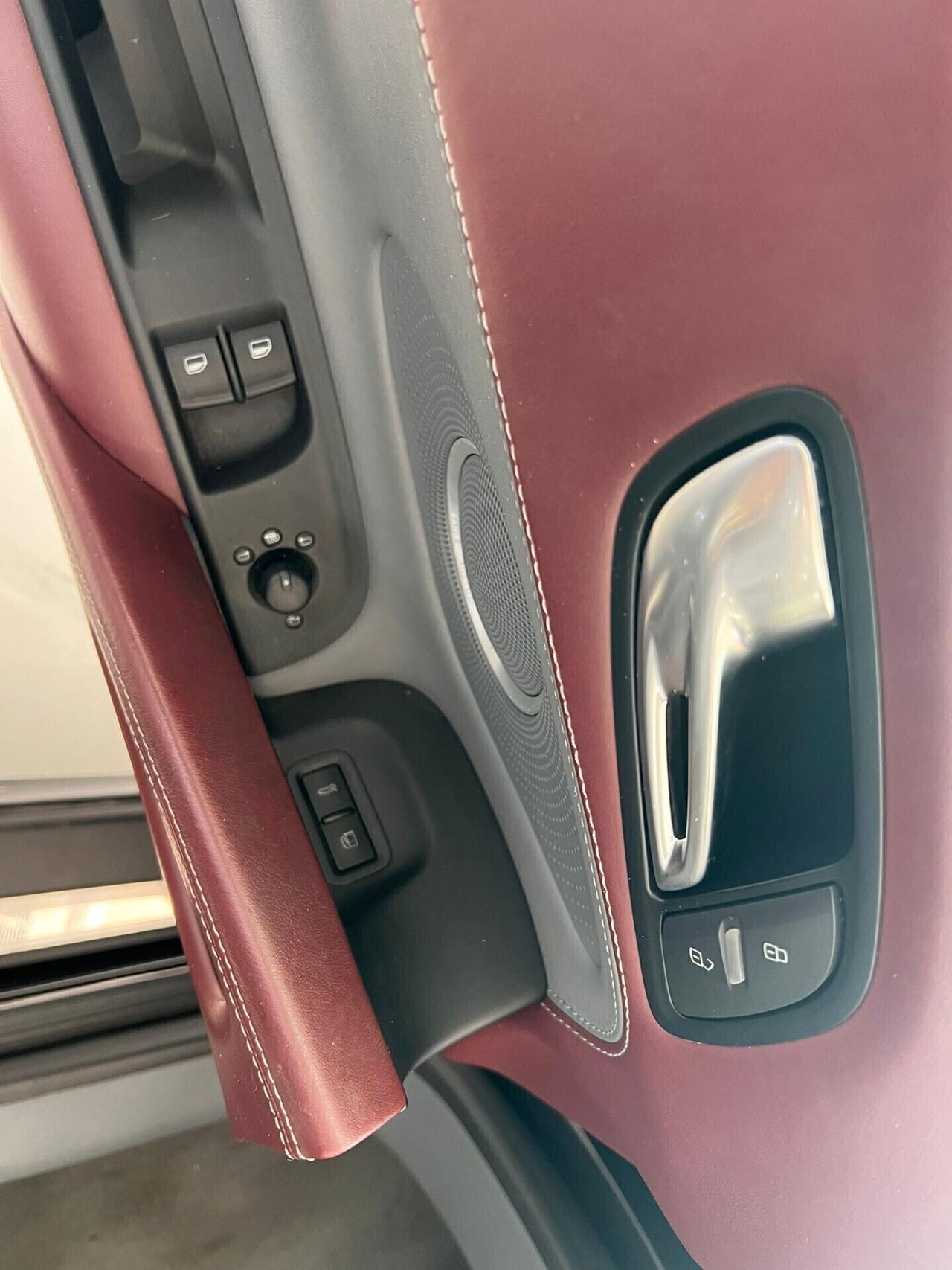 NUOVA AUDI R8 5.2 V10 FSI 525CV QUATTRO R-TRONIC CABRIO IDENTITY BLACK