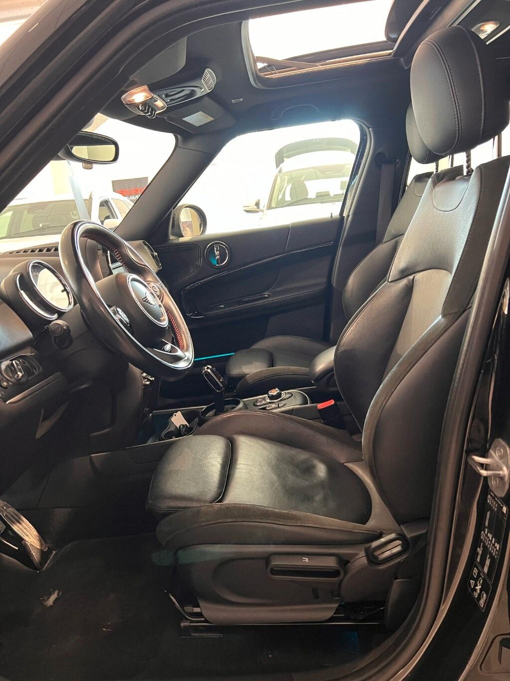 MINI Mini Countrym.(F60) Mini 2.0 John Cooper W...