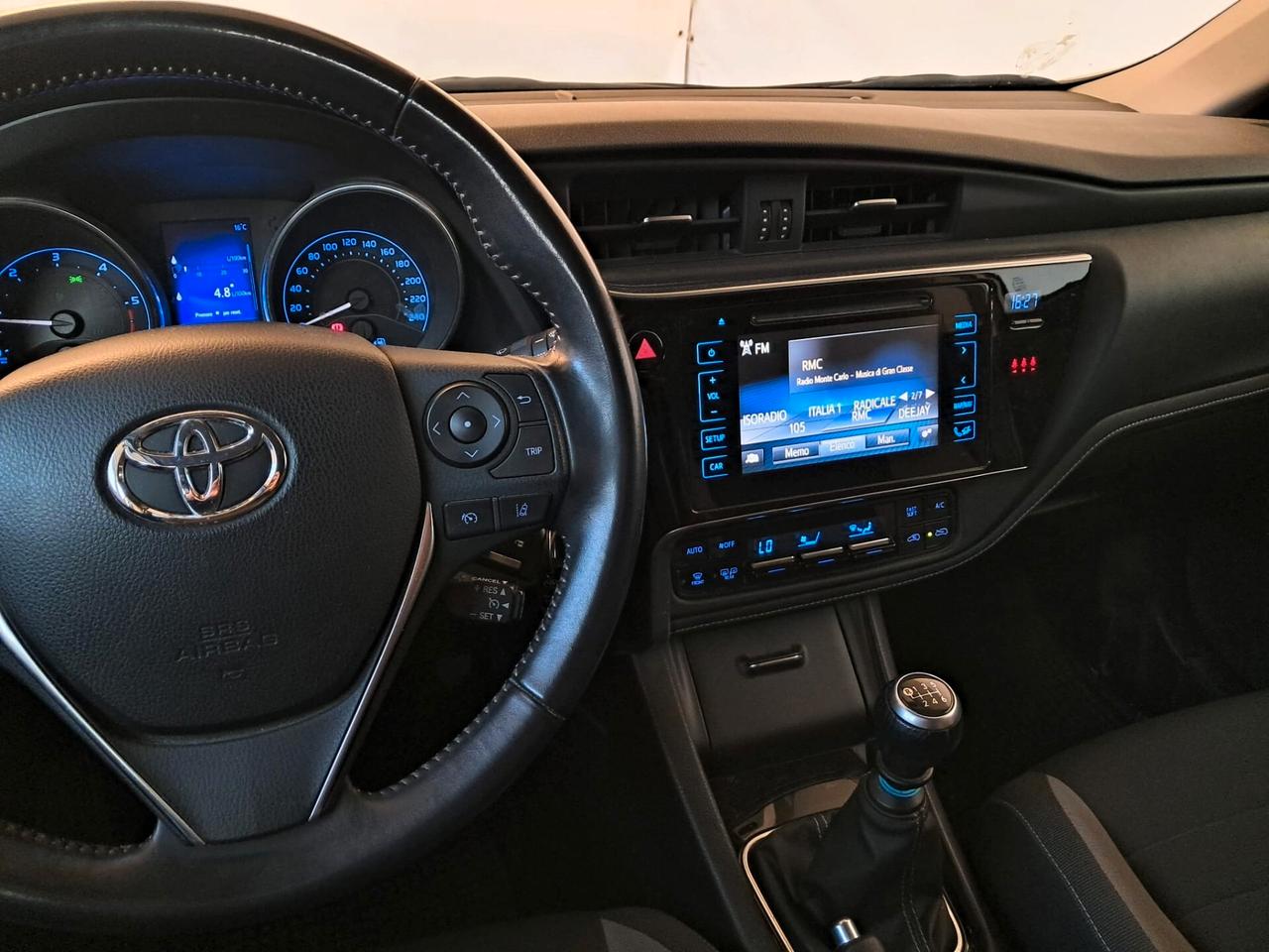 Toyota Auris 1.4 D-4D Active