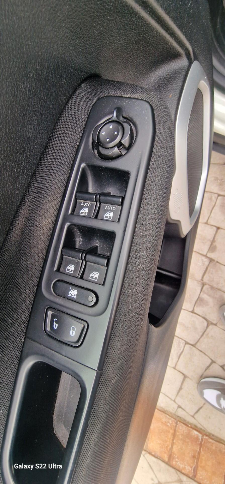 Jeep Renegade 1.6 Mjt 120 CV Longitude