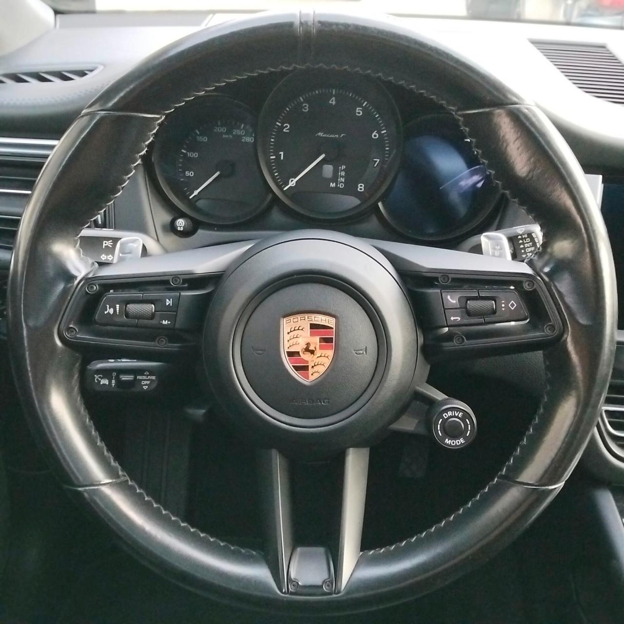 Porsche Macan 2.0 T