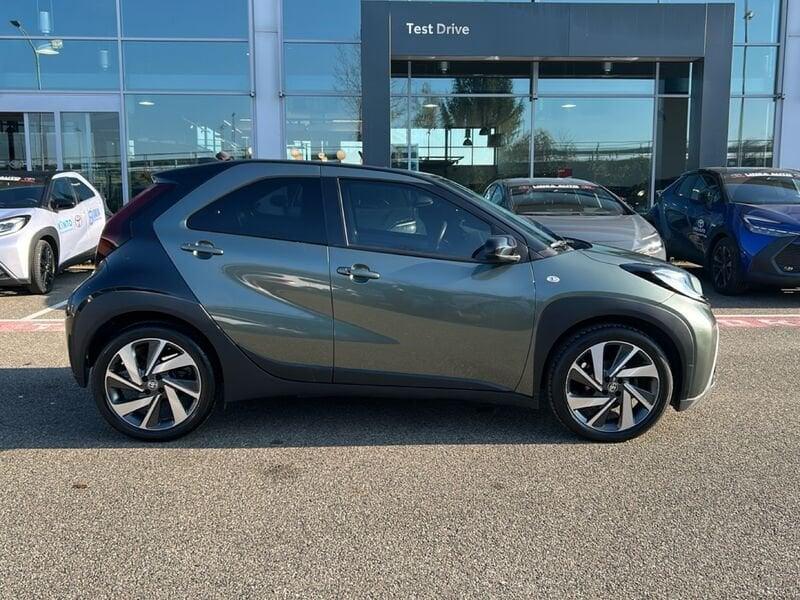Toyota Aygo X Aygo X 1.0 VVT-i 72 CV 5 porte Lounge