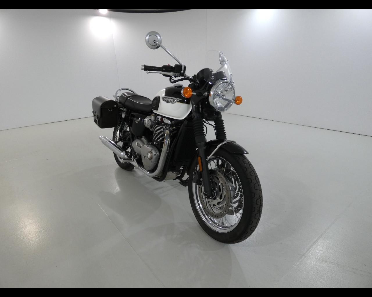 TRIUMPH Bonneville - T120