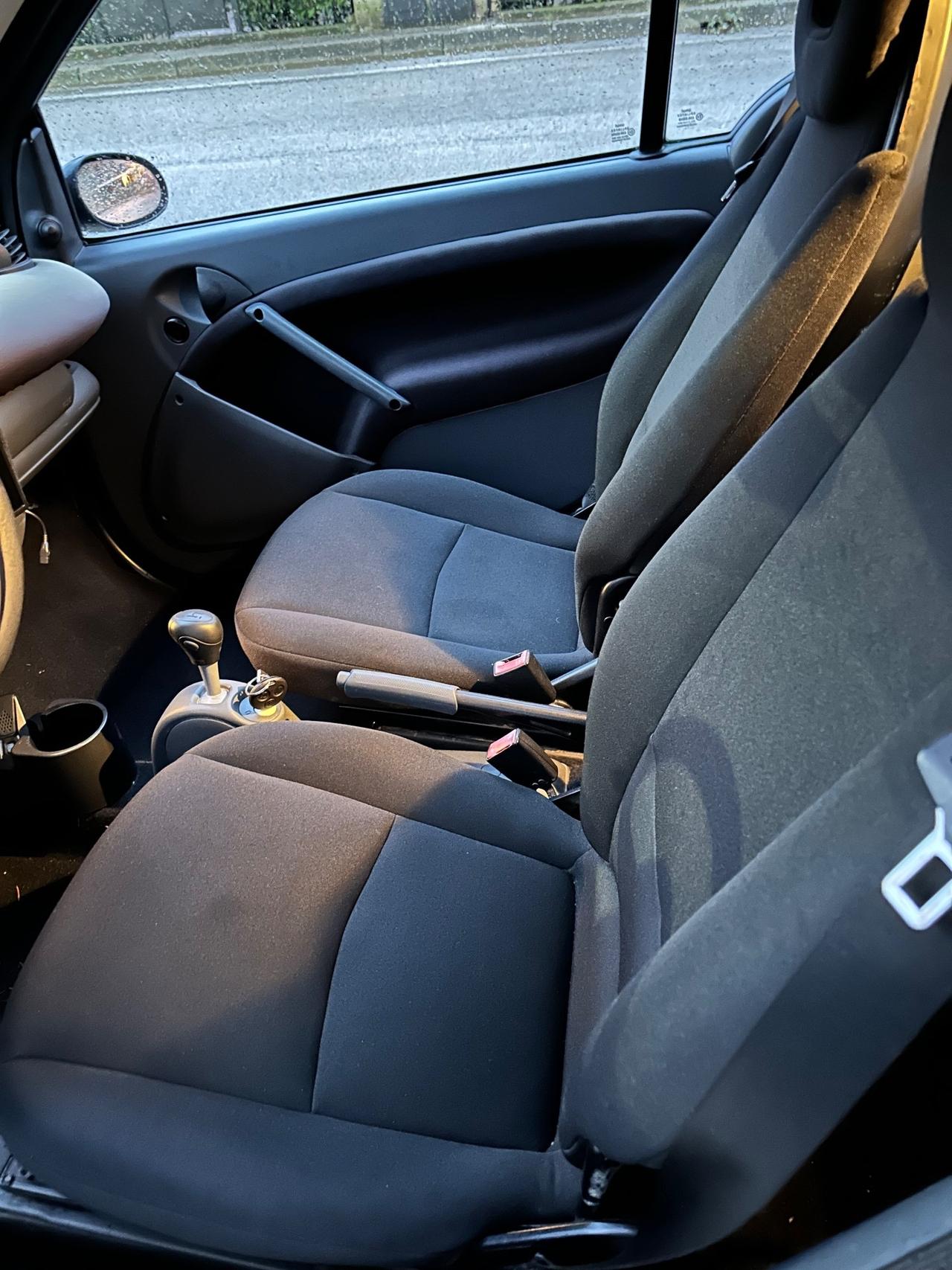 Smart 700 city-coupé pulse