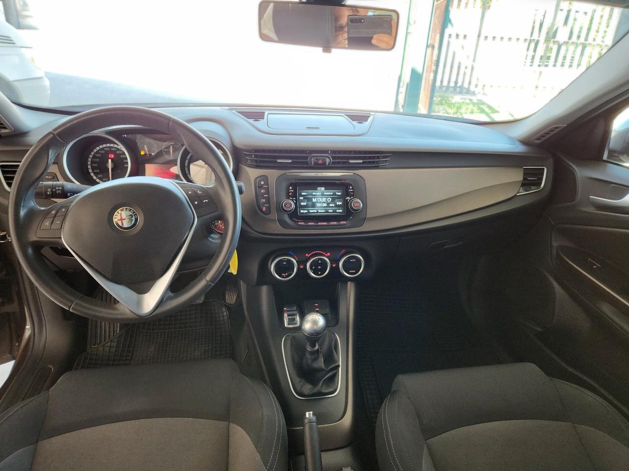Alfa Romeo Giulietta 1.6 JTDm-2 105 CV Distinctive