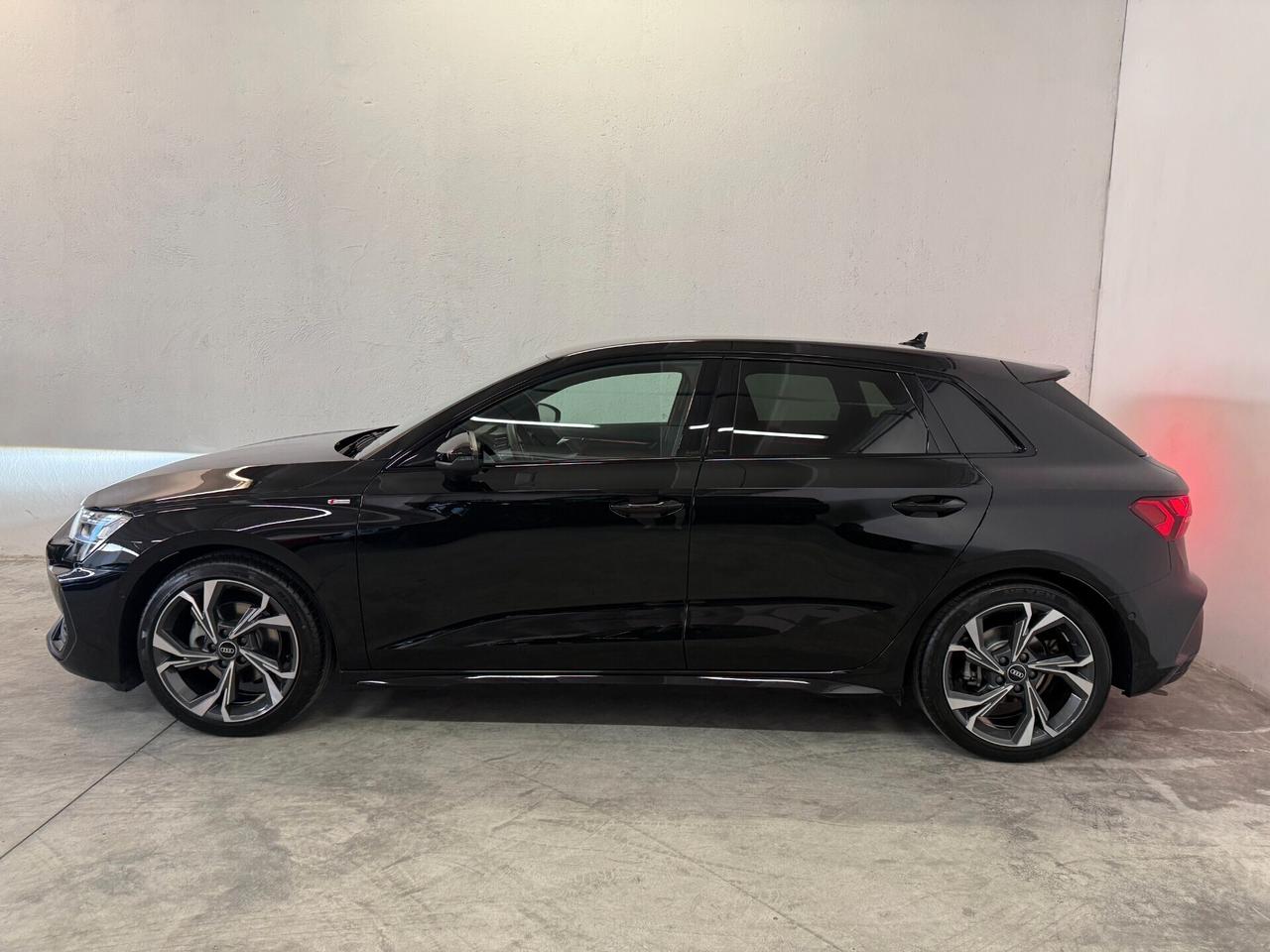 Audi A3 Sportback 1.5 Tfsi mhev S line Edition S Tronic ITALIANA - GARANZIA E TAGLIANDI GRATIS - NO VINCOLI FINANZIAMENTO