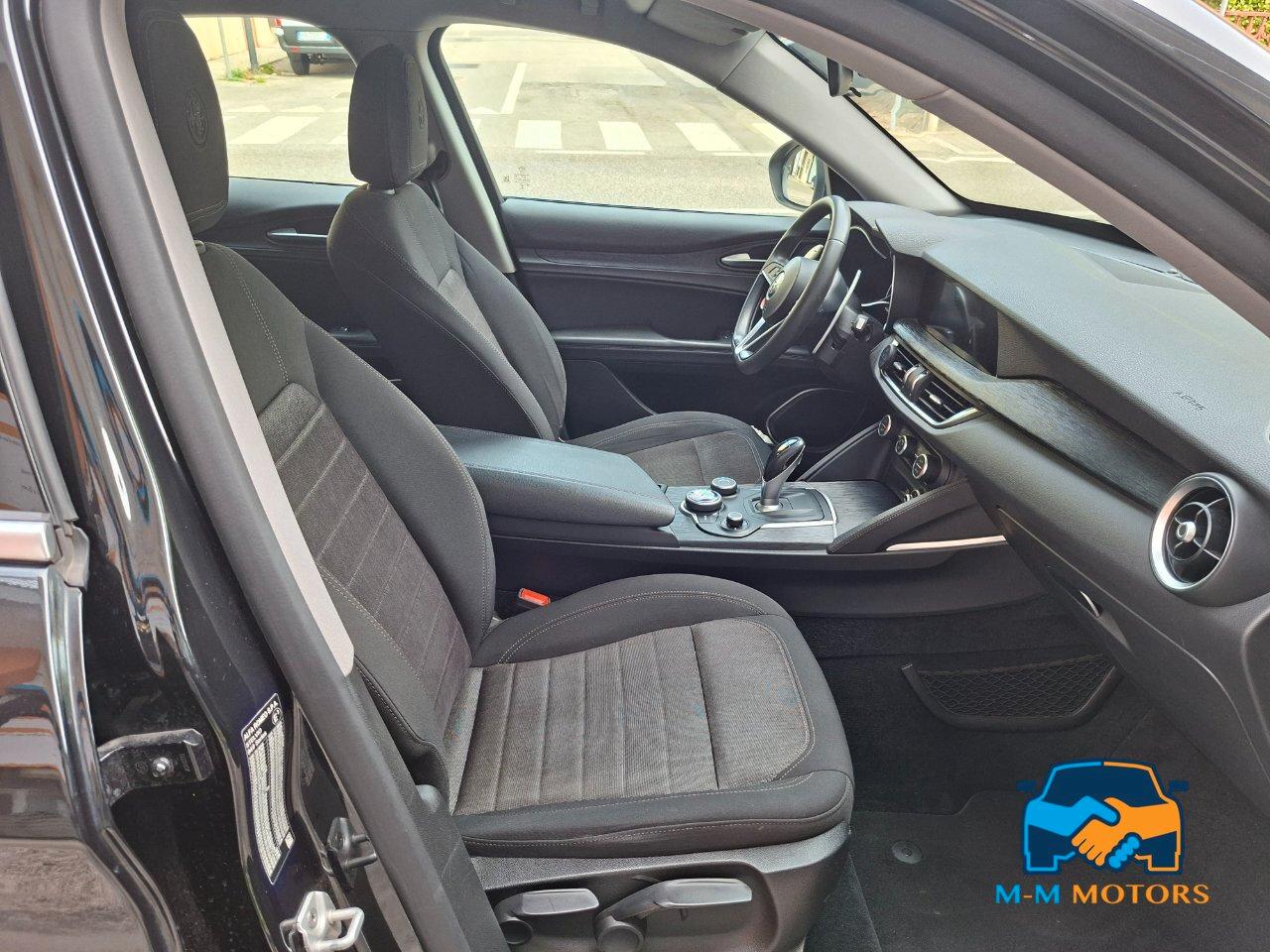 Alfa Romeo Stelvio 2.2 t Super Q4 190cv cinghia nuova