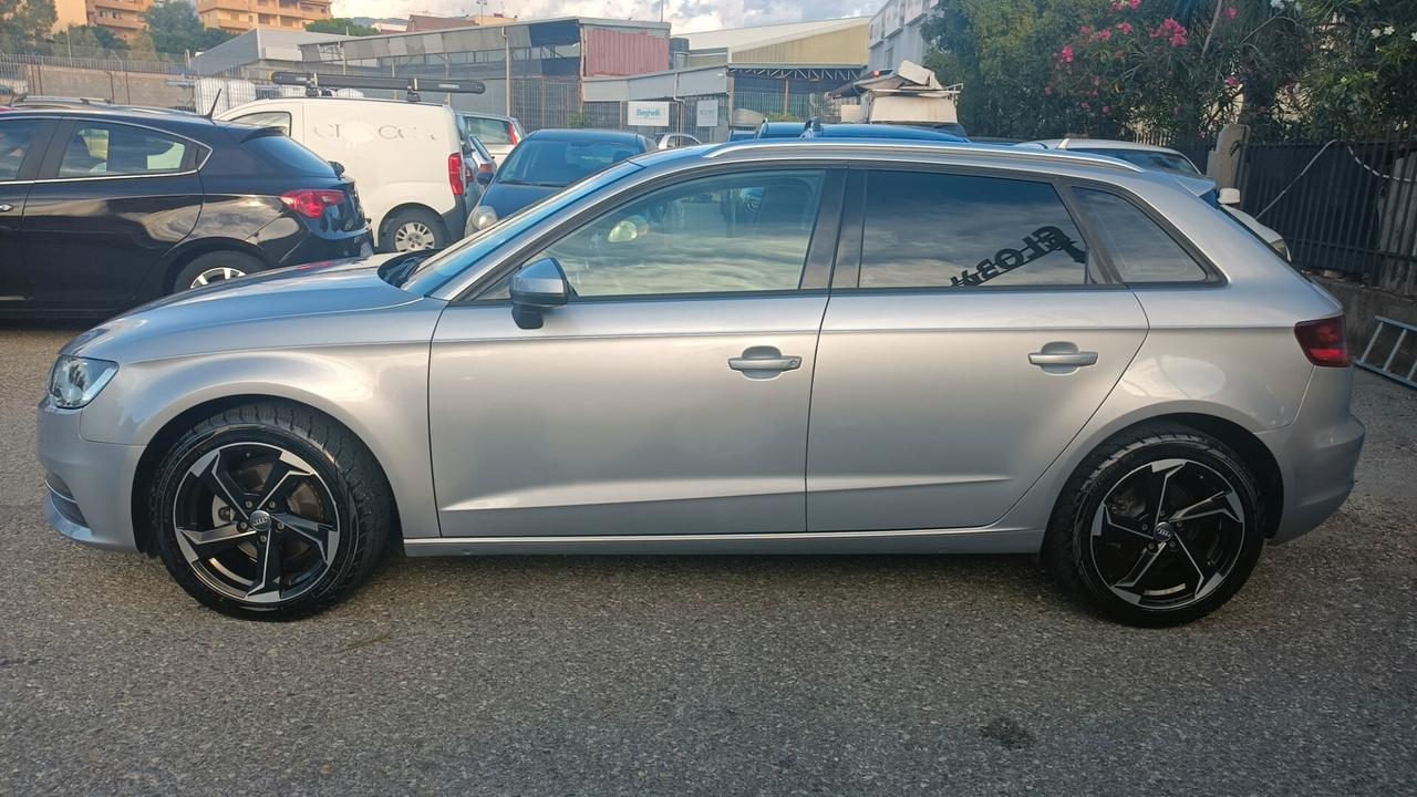 Audi A3 SPB 2.0 TDI S tronic Sport