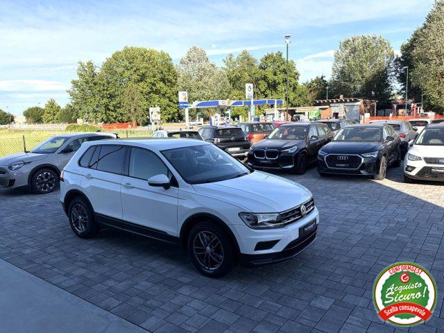 VOLKSWAGEN Tiguan 1.6 TDI Business BlueMotion Technology