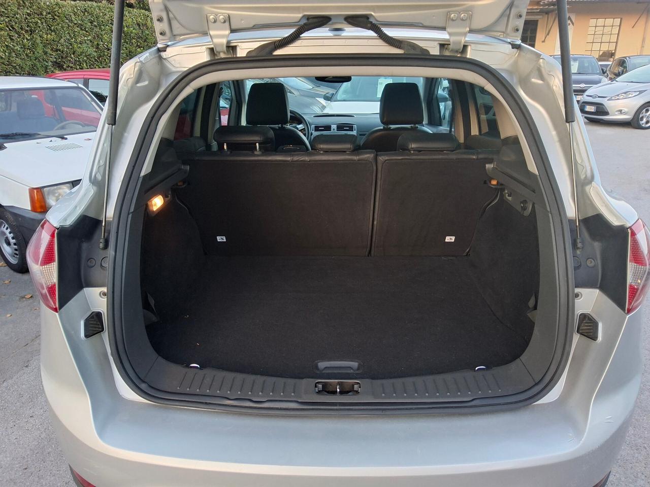 Ford Kuga 2.0 TDCi 136 CV 4WD Titanium
