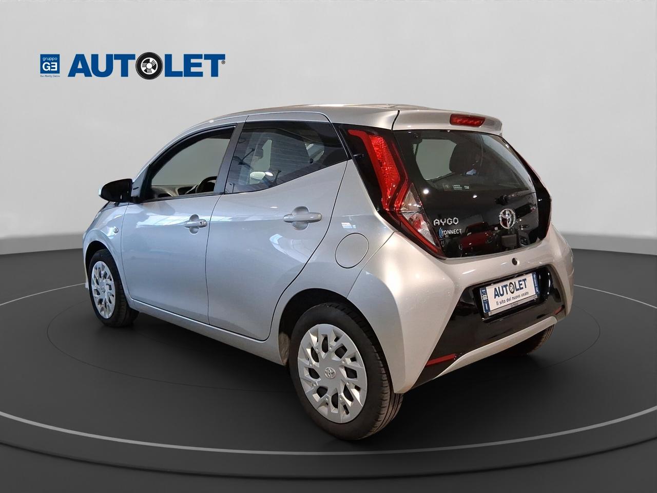Toyota Aygo Connect 1.0 VVT-i 72 CV 5 porte x-play