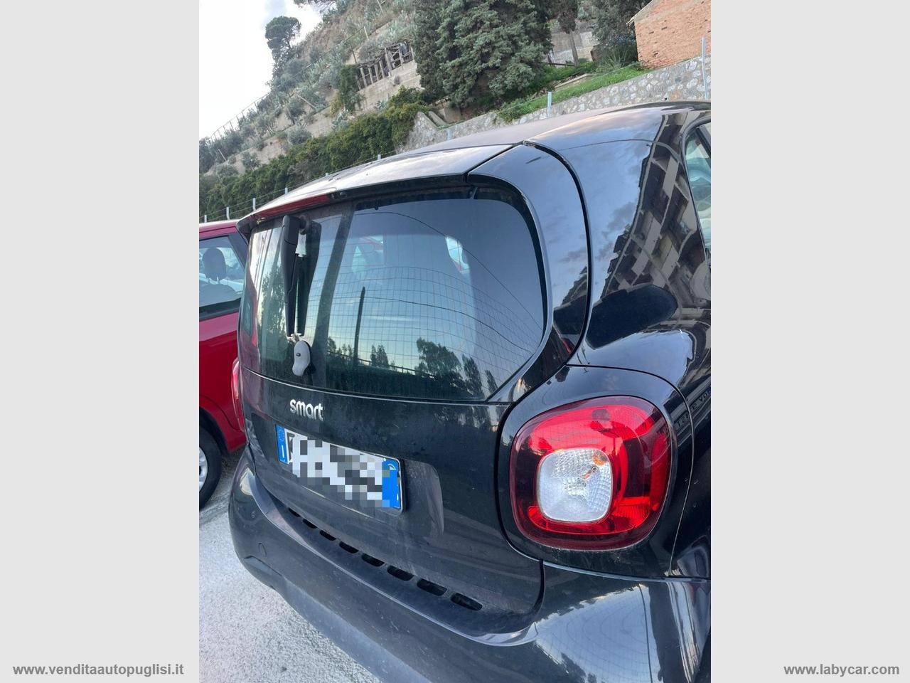SMART fortwo 70 1.0 Youngster