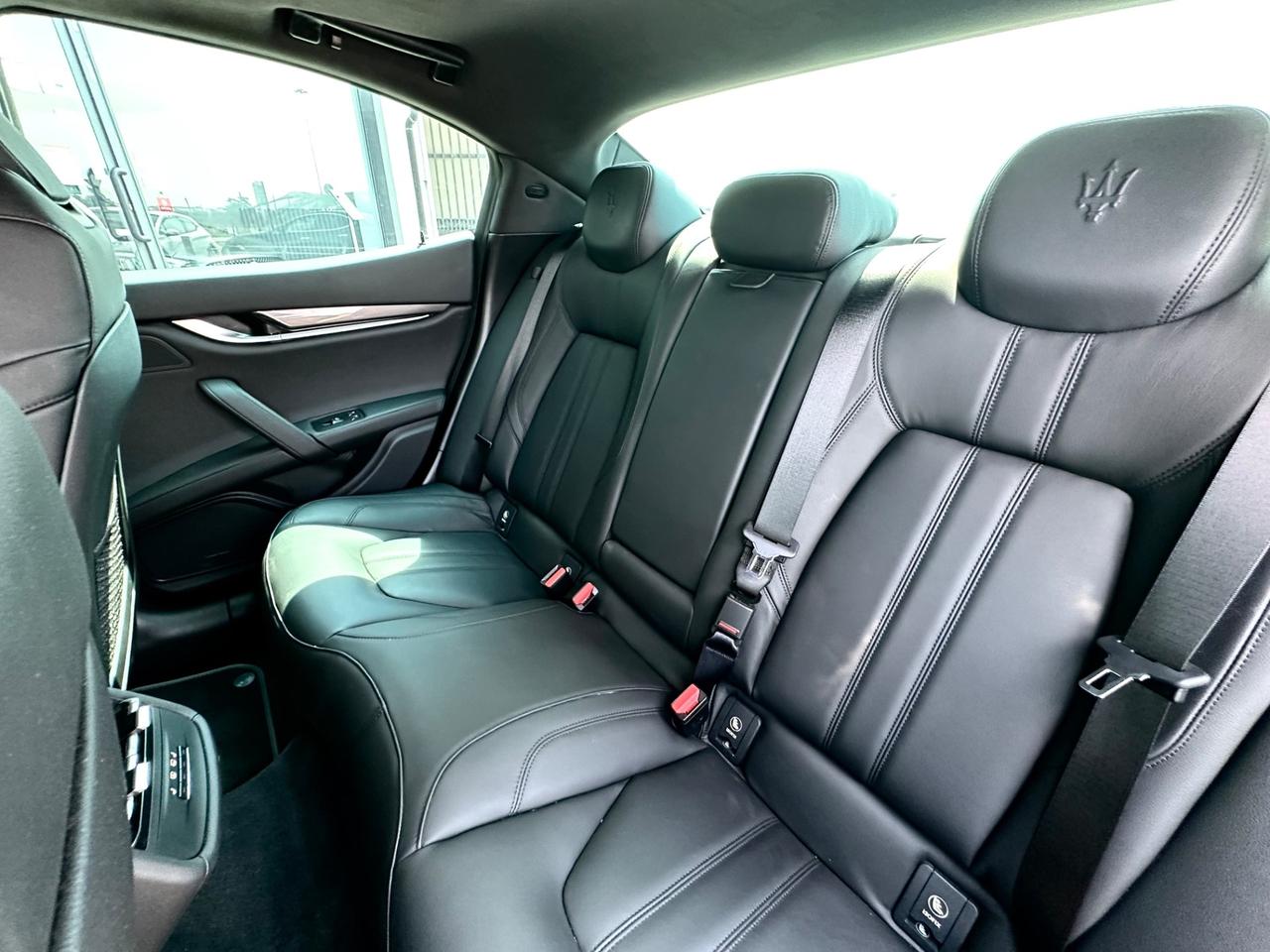 Maserati Ghibli 3.0 V6 Modena 350cv *NO VINCOLI*