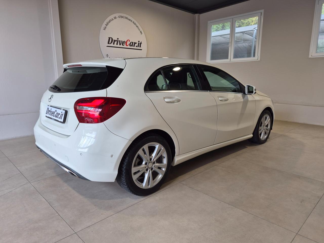 Mercedes-Benz A 180 CDI PELLE LED NAVI C.17 SEDILI RISCALDABILI KEYLESS CLIMA SENSORI ANT. E POST. BLUETOOTH SELETTORE MODALITA' GUIDA