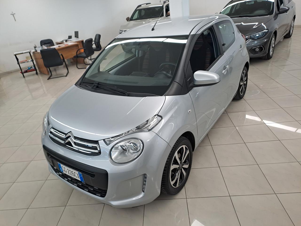 Citroen C1 VTi 72 S&S 5 porte Shine