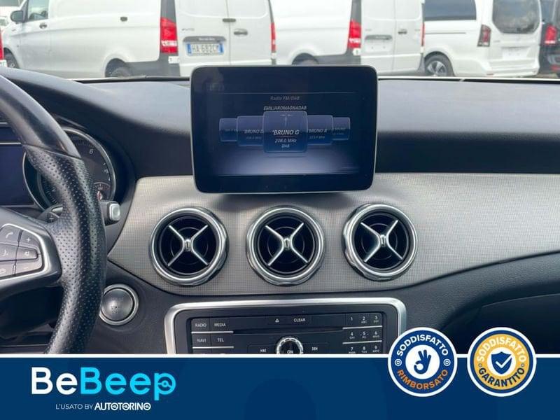 Mercedes-Benz GLA 180 SPORT AUTO