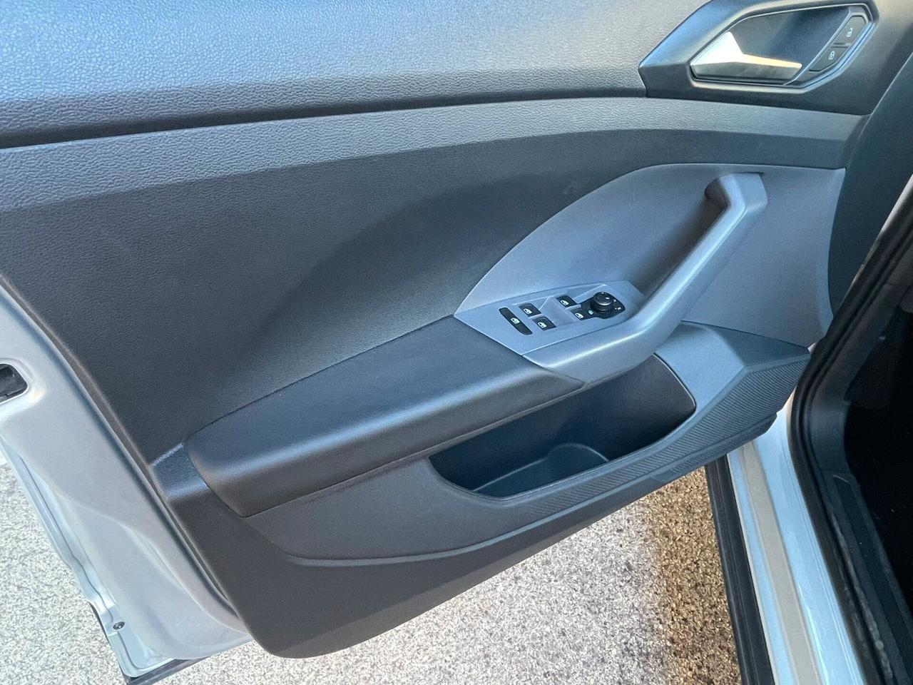 Volkswagen T-Cross 1.0 TSI Urban BMT