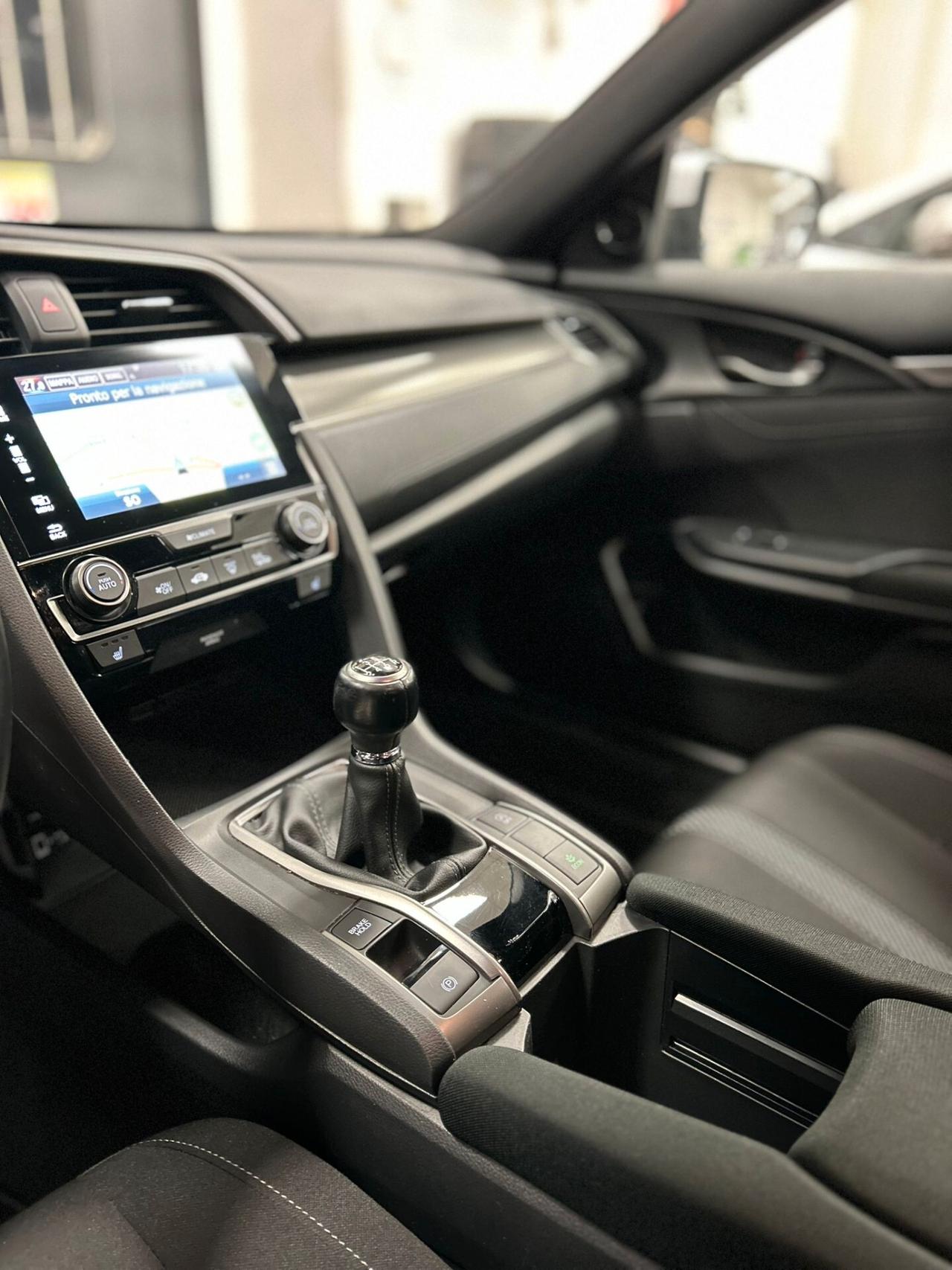 Honda Civic 1.0T 5 porte Elegance Navi