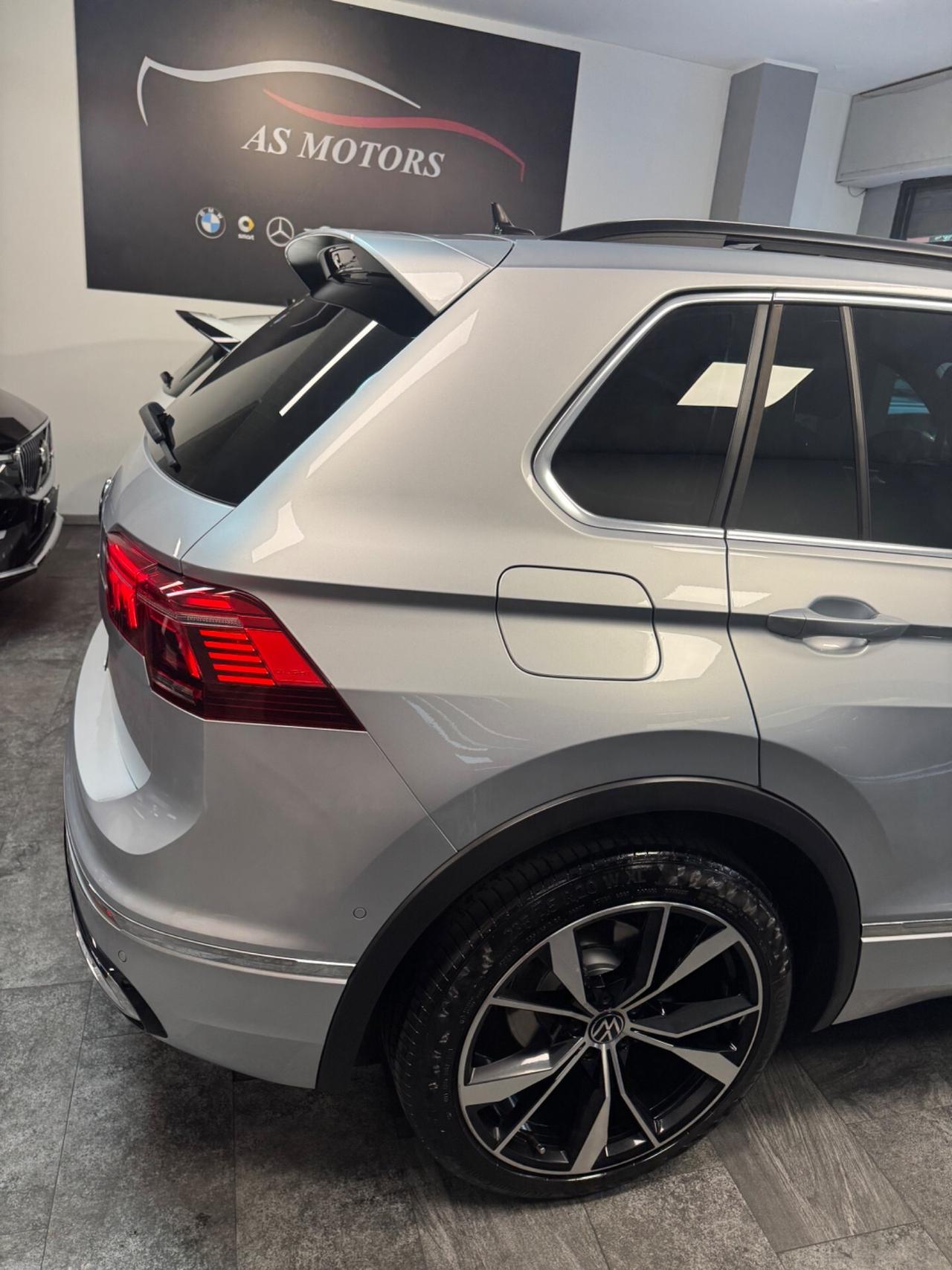 VW Tiguan 2.0 TDI 150 CV DSG R-Line Tetto Apribile