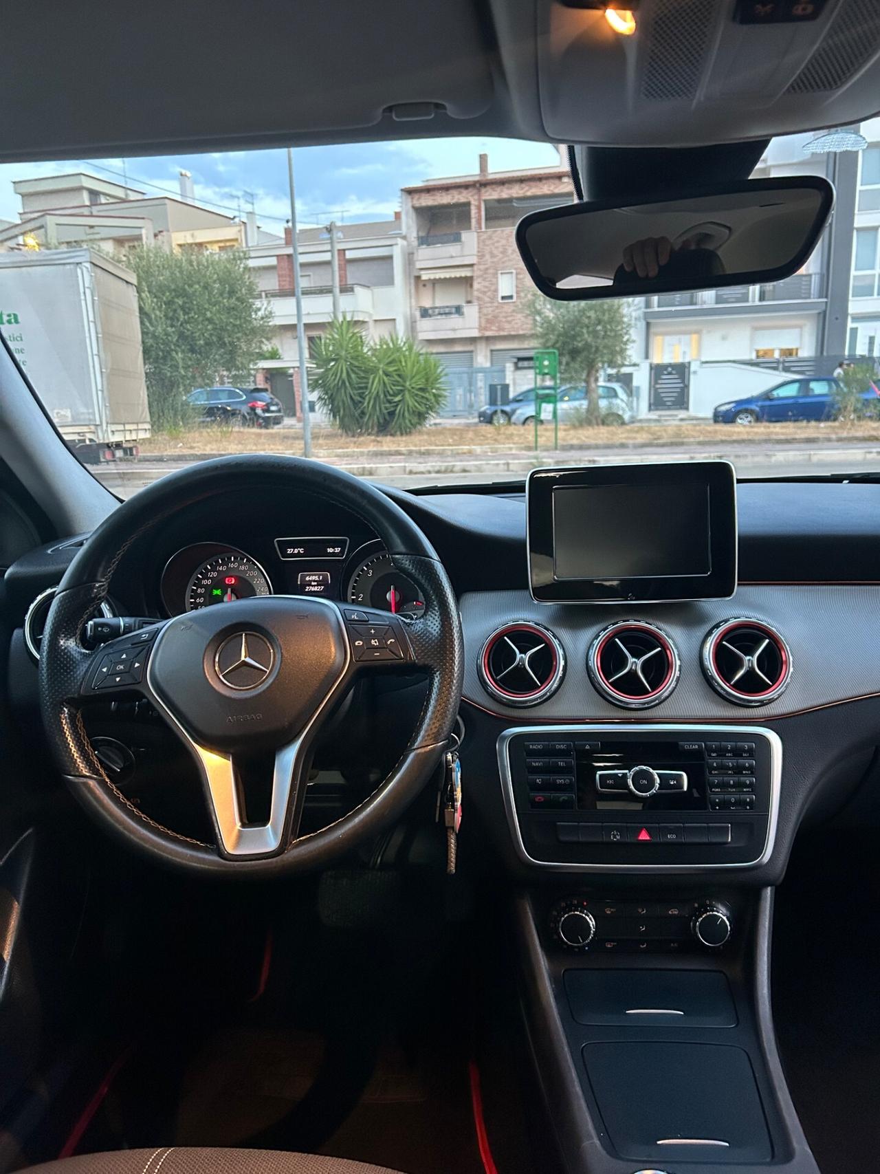 Mercedes-benz CLA 200 220 CDI Automatic Premium