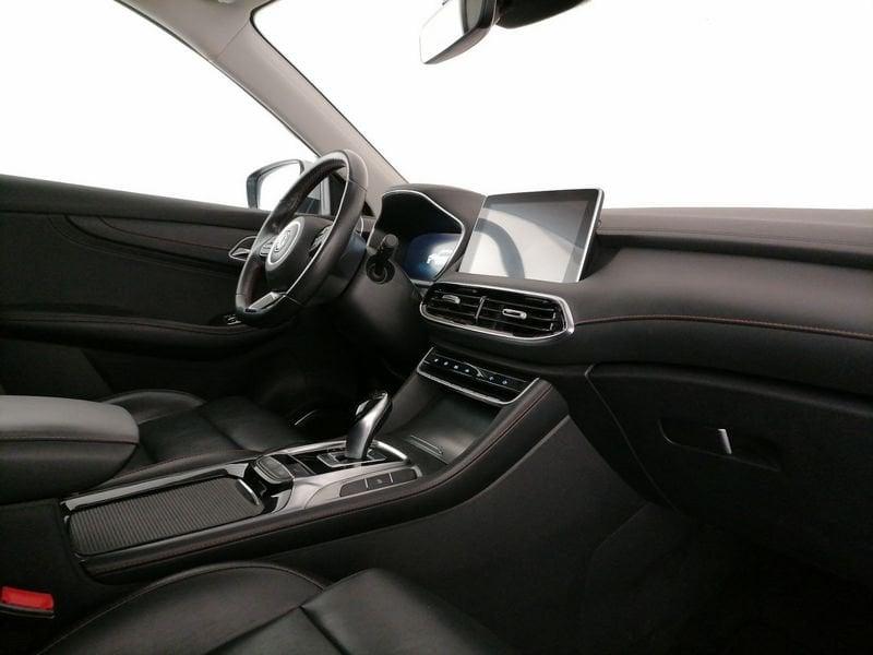 MG HS 1.5 t Luxury auto