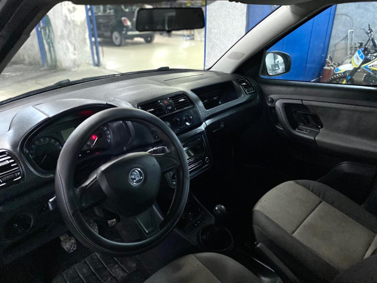 Skoda Roomster 1.2 tdi 75CV Ambition 2014