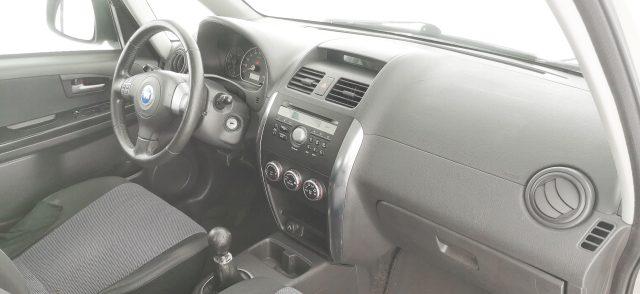 FIAT Sedici 1.6 16V 4x4 Dynamic