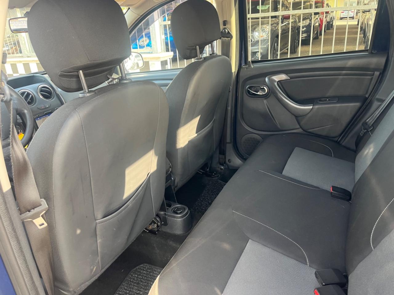 Dacia Duster 1.6 Benzina/GPL Lauréate Unipro 2017