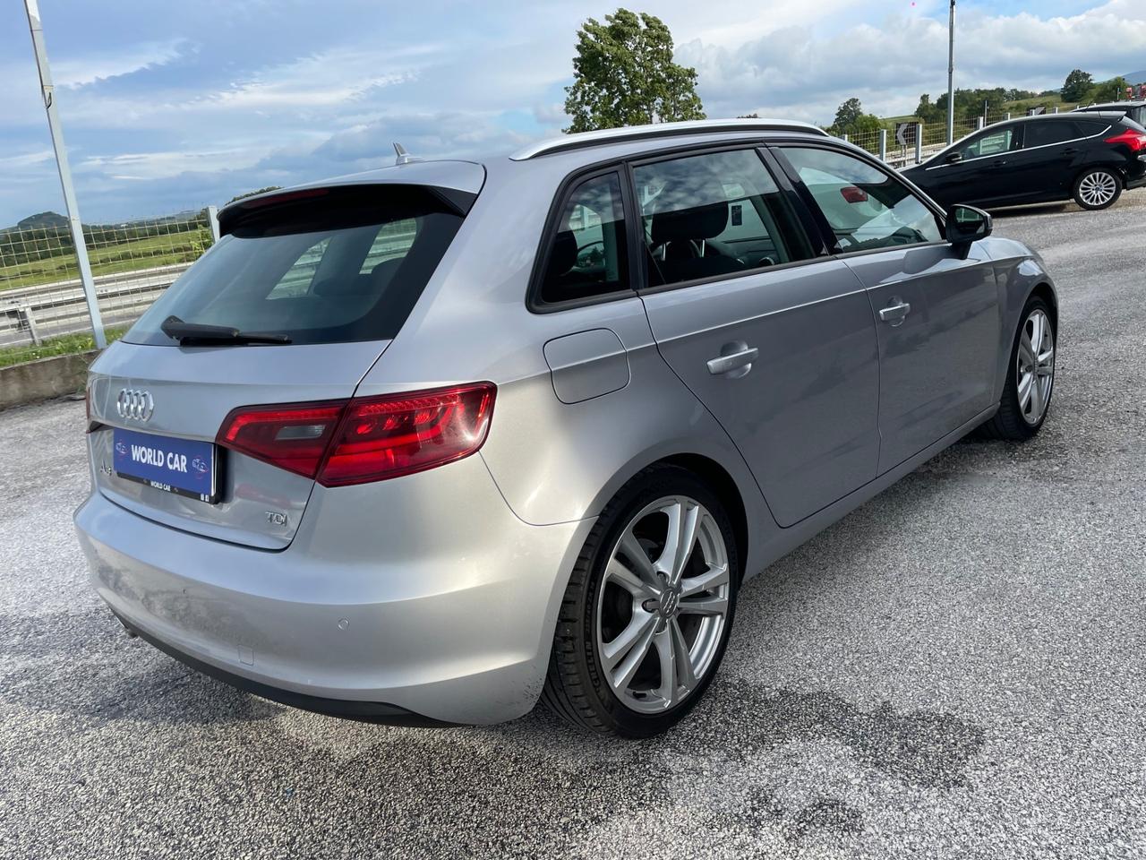 Audi A3 SPB 2.0 TDI 150 CV clean diesel S tronic Ambition