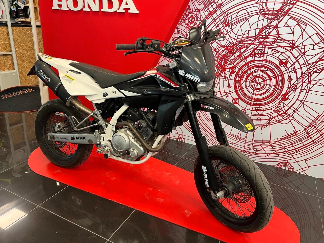 Husqvarna SM 125 Husqvarna SM 125 4T