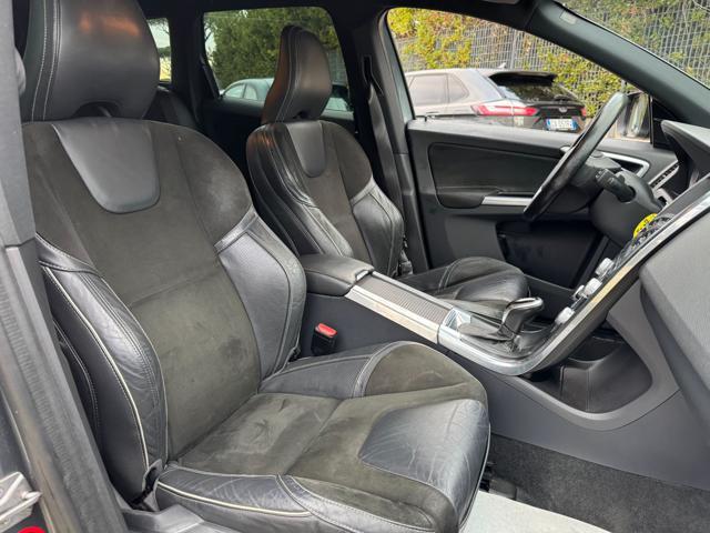 VOLVO XC60 D4 Geartronic Business Plus Digital Cockpit